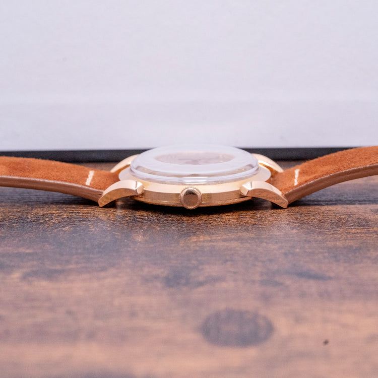 1950s Fleuron 18ct Rose Gold Bombe Lugs 35mm Manual