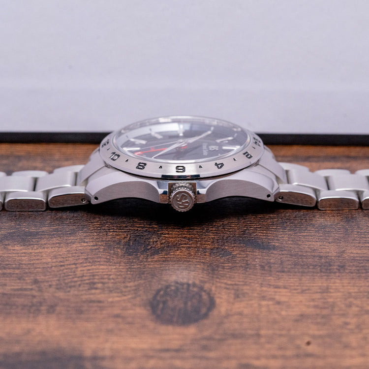 2021 Grand Seiko GMT Quartz Blue SBGN005G on Bracelet