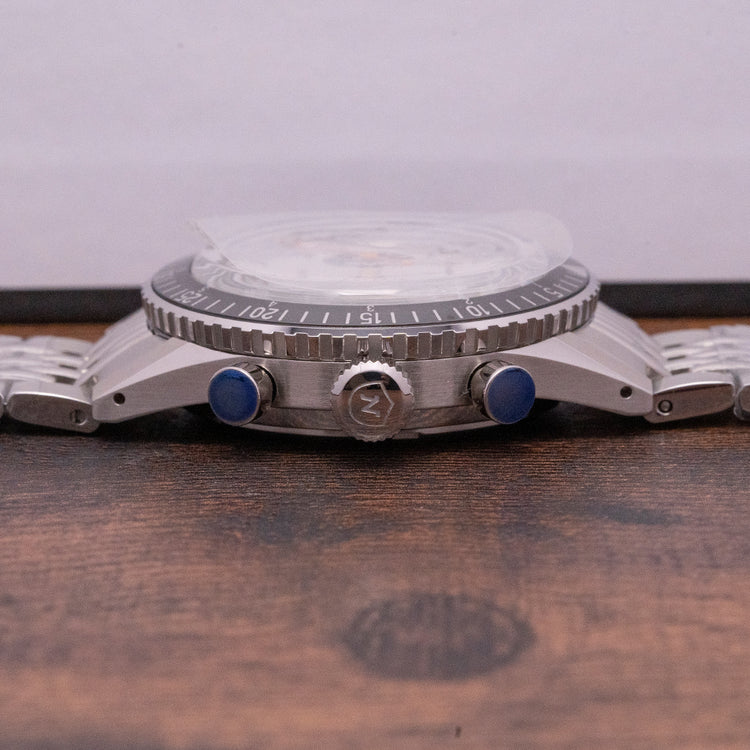 Unworn Nivada Grenchen x Analog:Shift Chronomaster 'Big Eye'