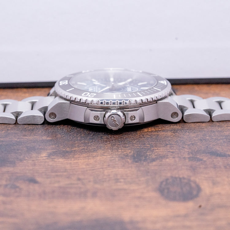 2021 Oris Aquis Dat Watt Limited Edition 43.5mm 01 761 7765 4185