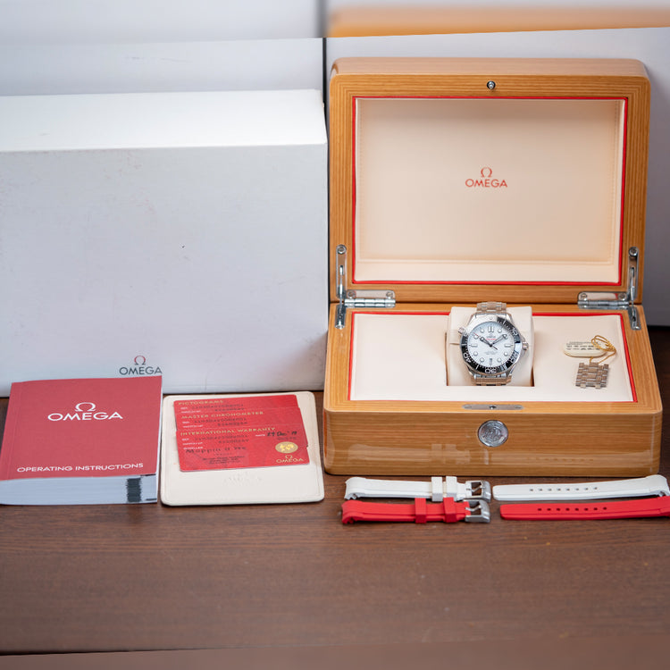 2019 Omega Seamaster Diver 300M 42mm White 210.30.42.20.04.001