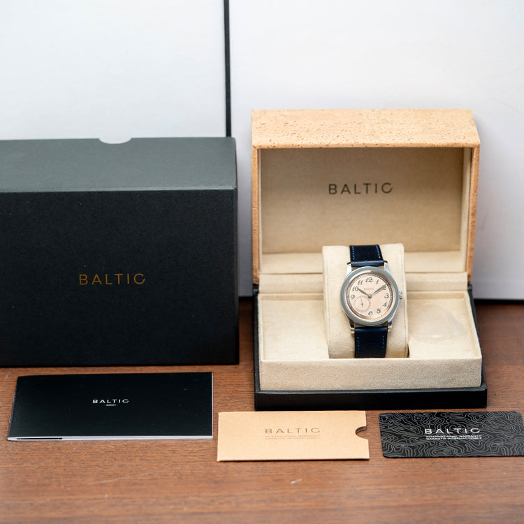 2023 Baltic MR01 Salmon Dial Micro-Rotor Automatic 36mm