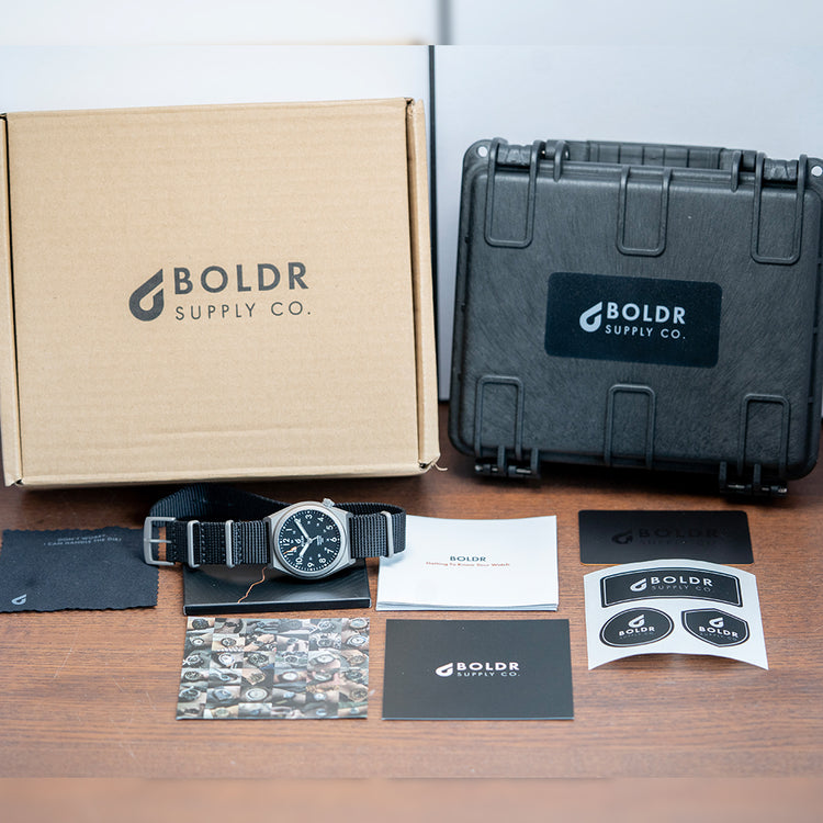 2021 Boldr Venture Automatic Carbon Black Titanium 38mm