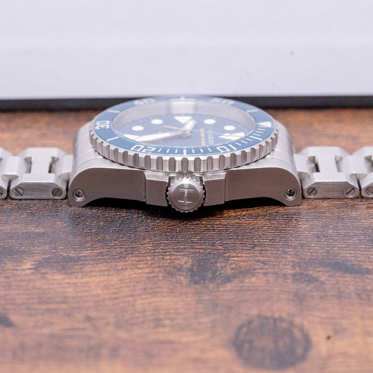 2021 Helson Shark Diver 38 Blue Dial Sapphire Bezel Miyota