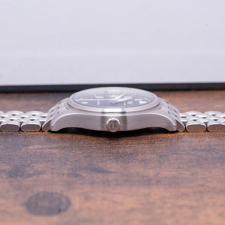 2023 IWC Pilots Watch 36mm Automatic on Bracelet IW324010