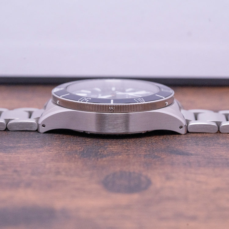 2023 Tourby Lawless Blue 40mm Diver on Bracelet 6220.2