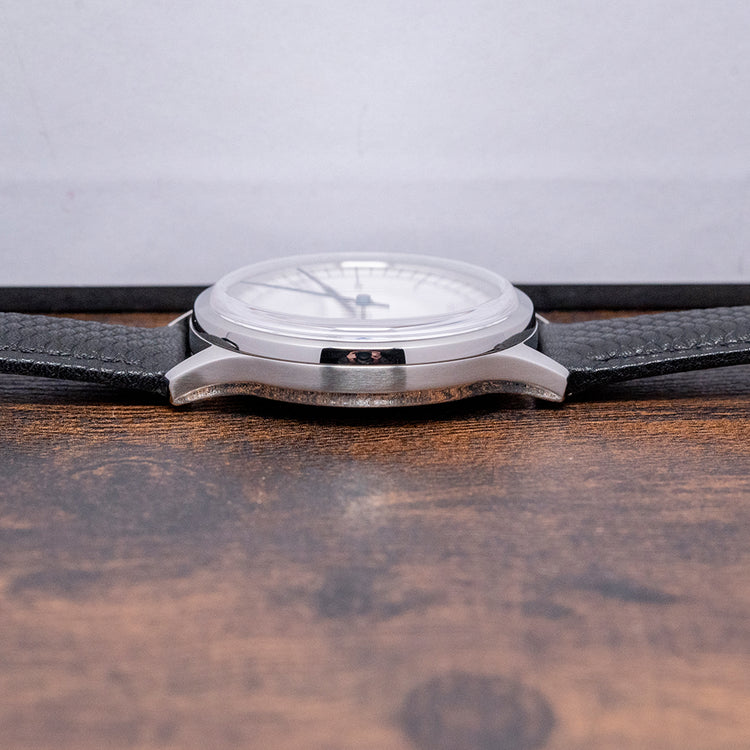 2024 Bravur x Wingårdh Limited Edition Light White 37mm