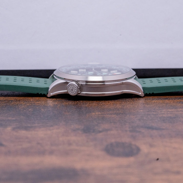 2024 Farer Foxe World Timer Green with Bracelet Automatic