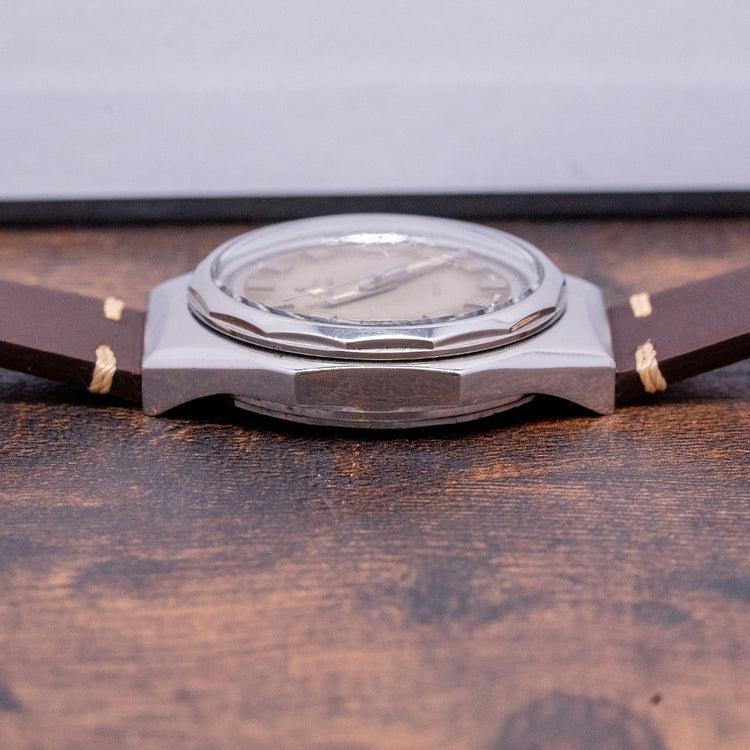 1970s Zenith Defy Automatic 2552 PC Date 37mm A3642