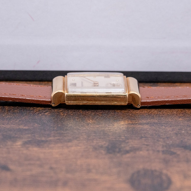 1940 Patek Philippe 18ct Gold Hooded Lugs Cal. 9"90 1438