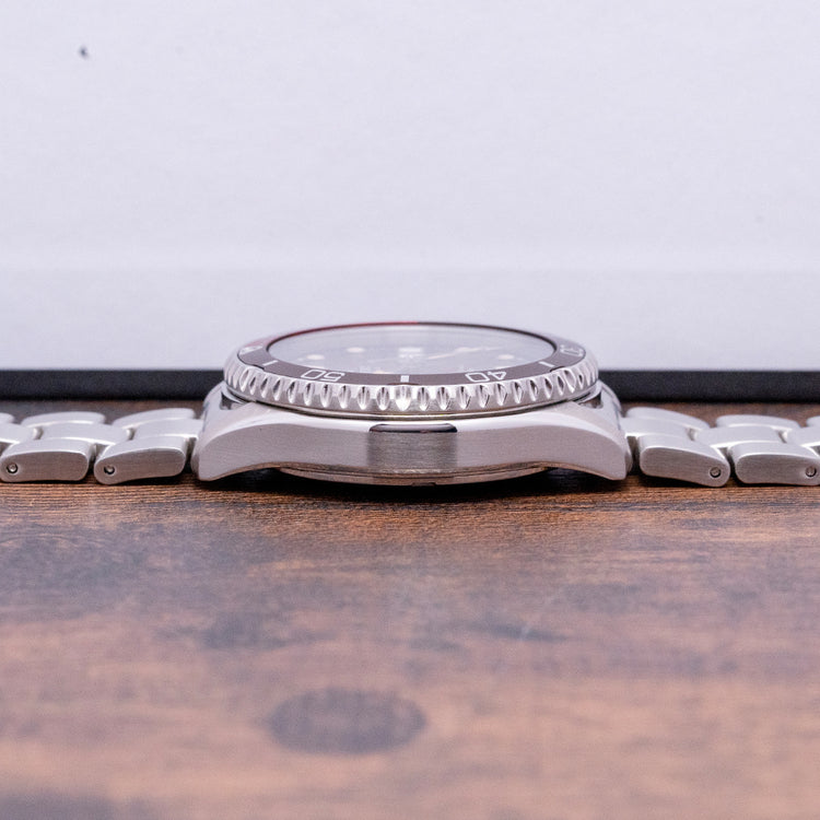 2022 Orient Kamasu Mako III Red/Brown Auto RA-AA0814R19B