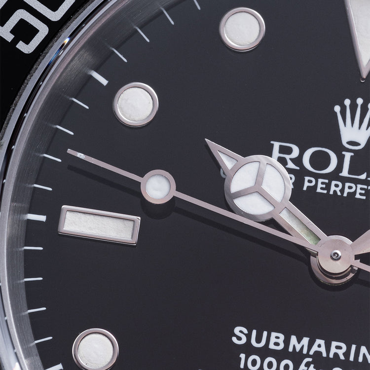 1990 Rolex Submariner Date 16610 Box & Papers + Rolex Service