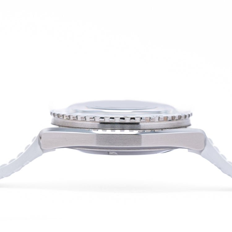 2021 Doxa Sub 200 White Pearl 42mm 799.10.011.23