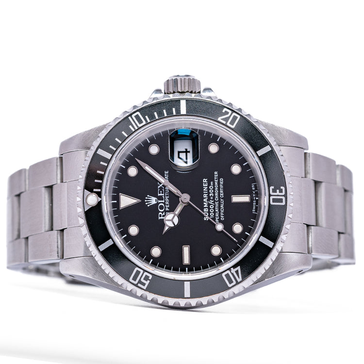 1990 Rolex Submariner Date 16610 Box & Papers + Rolex Service