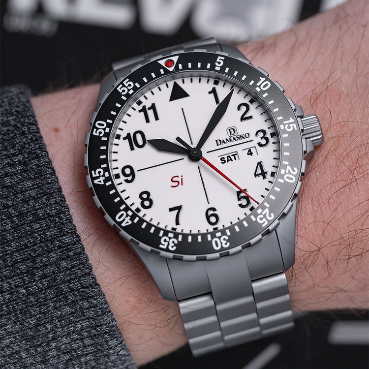 2020 Damasko DK11 Si Automatic with Bracelet & Strap Lume Dial