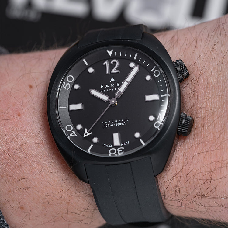 2020 Farer Endeavour Titanium Black DLC Compressor