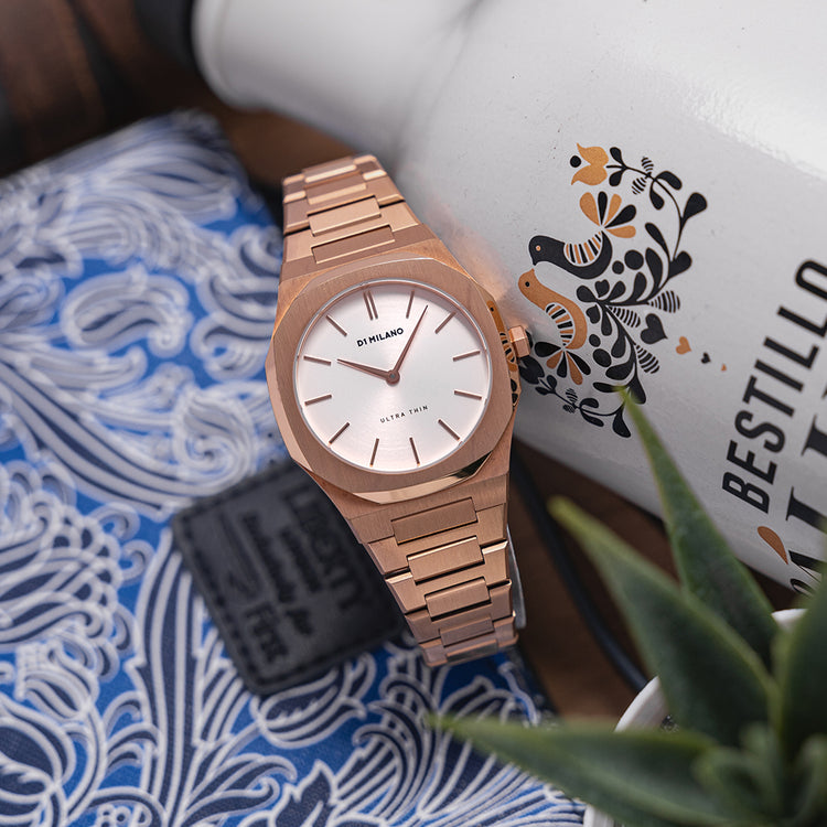 2021 D1-Milano Ultra Thin Rose Gold Quartz UTBL09 34mm