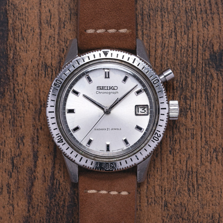 1965 Seiko Monopusher Chronograph Silver 5717-8990