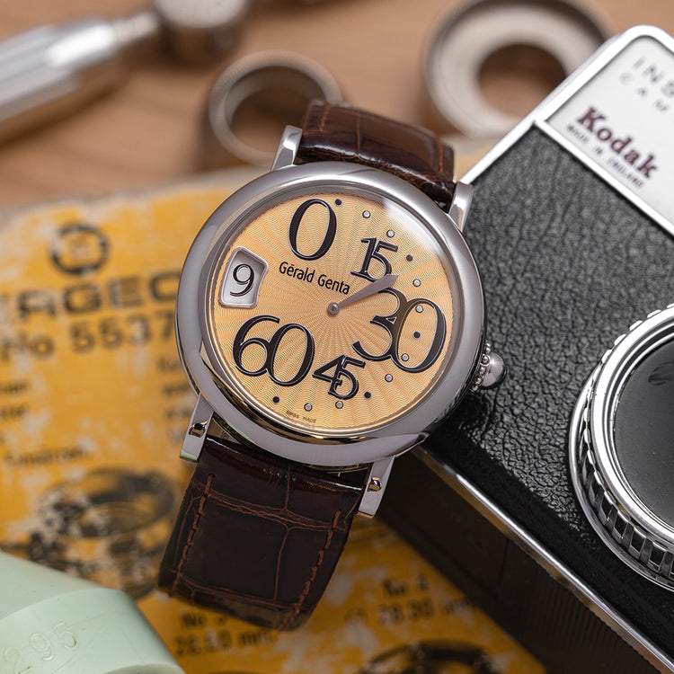 2004 Gerald Genta Jump Hour Retrograde REC.L.10 Box & Papers