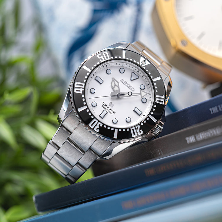 2017 Grand Seiko Quartz Diver SBGX115 on Bracelet