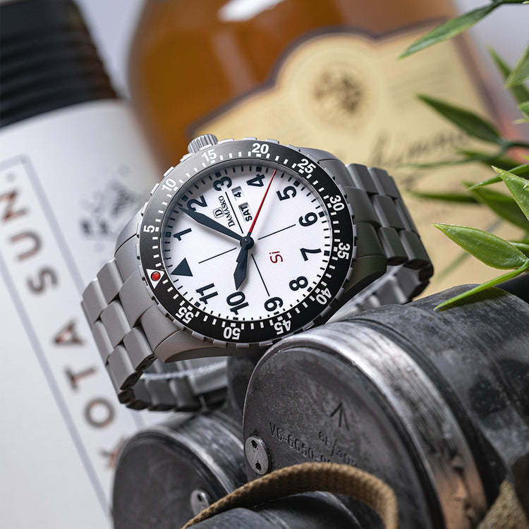 2020 Damasko DK11 Si Automatic with Bracelet & Strap Lume Dial