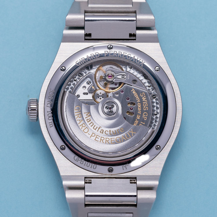 2022 Girard Perregaux Laureato 42 Blue Auto 81010-11-431-11A