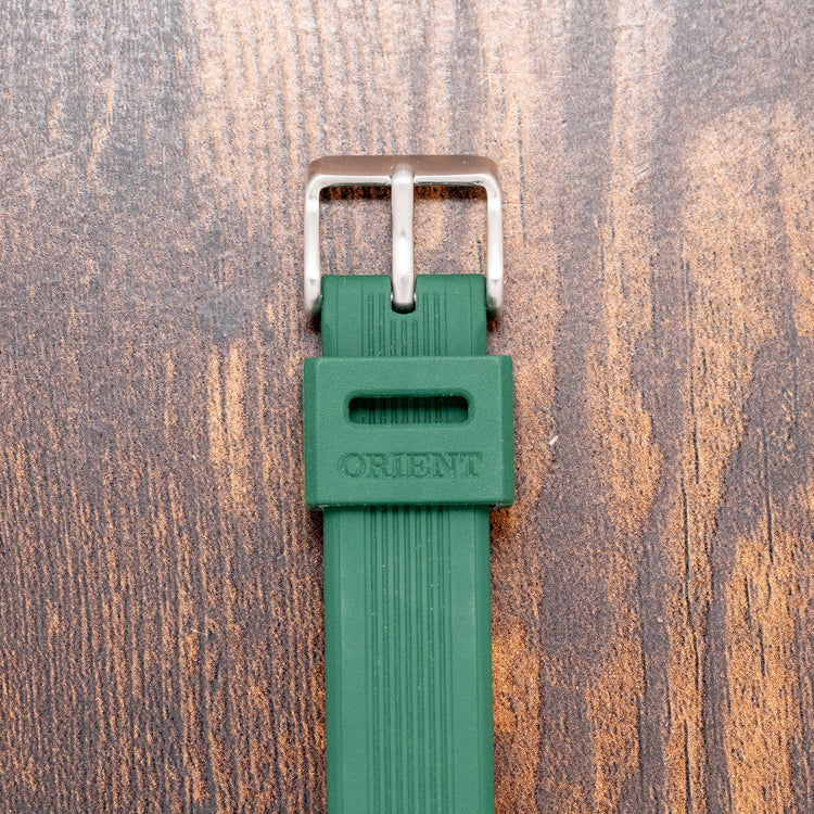 2026 Orient Mako 40mm Automatic Green Dial on Strap