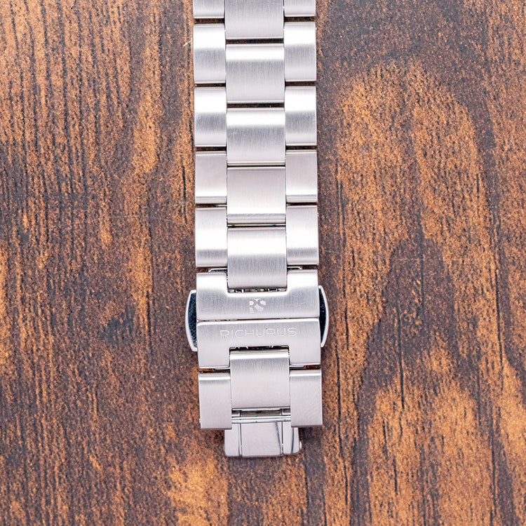 2025 Richurus Bullhead Chrono Quartz Blue on Bracelet 43.5mm