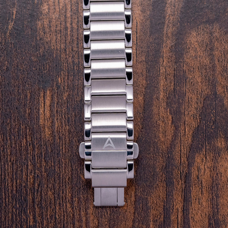 2022 Farer Stanhope II Cushion Case on Bracelet 38.5mm