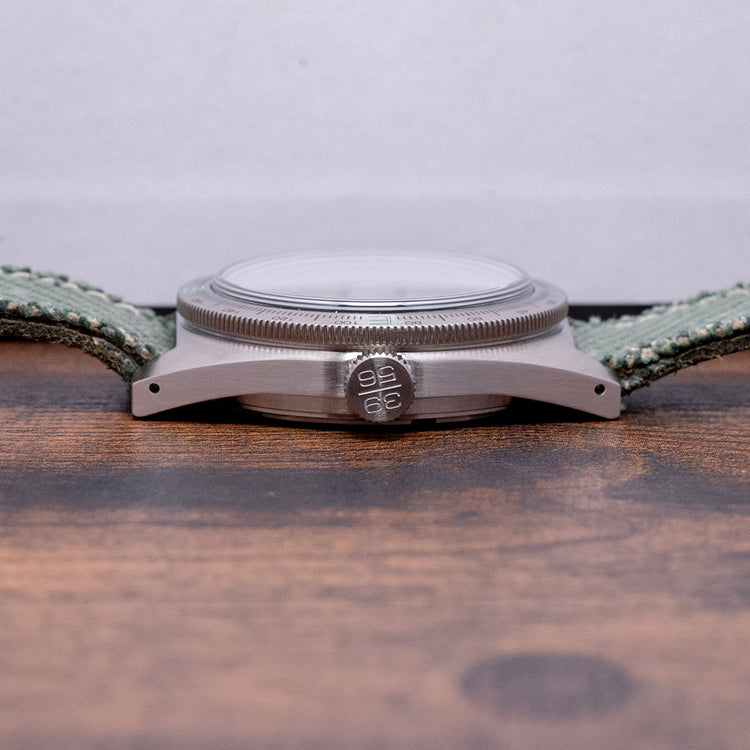 2025 Ollech & Wajs OW M-110 AS 39.5mm Limited Edition