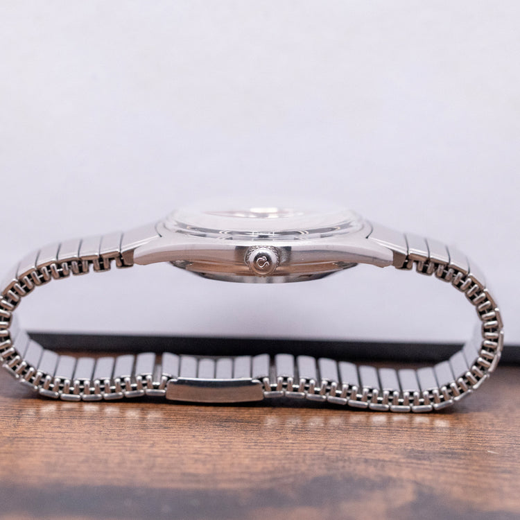 1968 Omega Geneve Auto Date on Omega Fixo 34mm 166.041