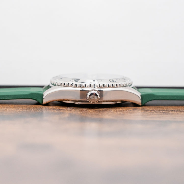 2026 Orient Mako 40mm Automatic Green Dial on Strap