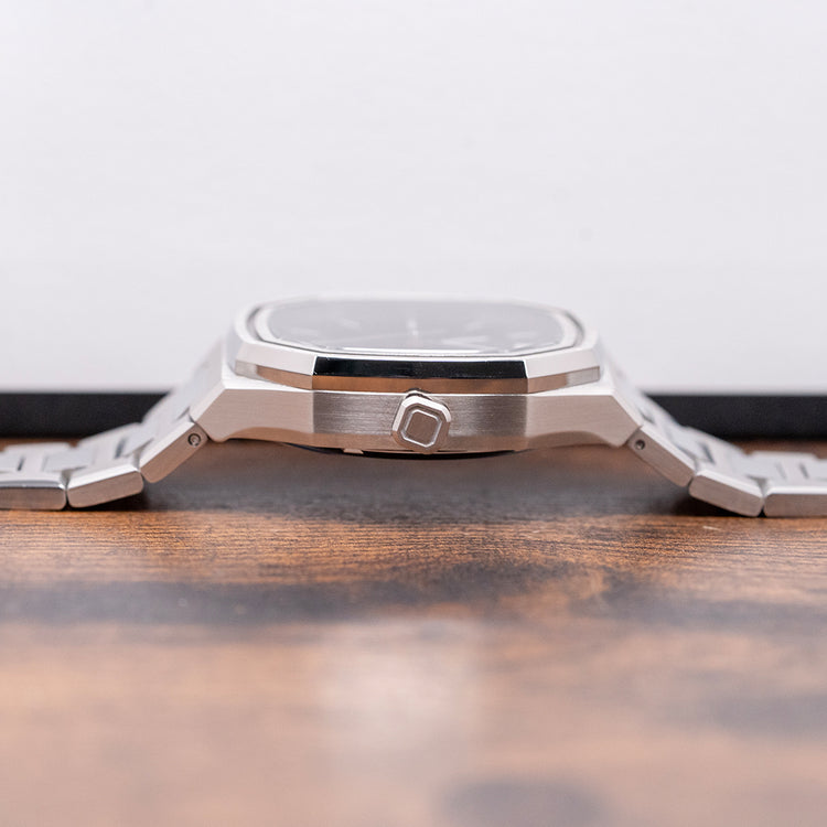 2026 Valusis Volt Skeleton Automatic 40mm on Bracelet