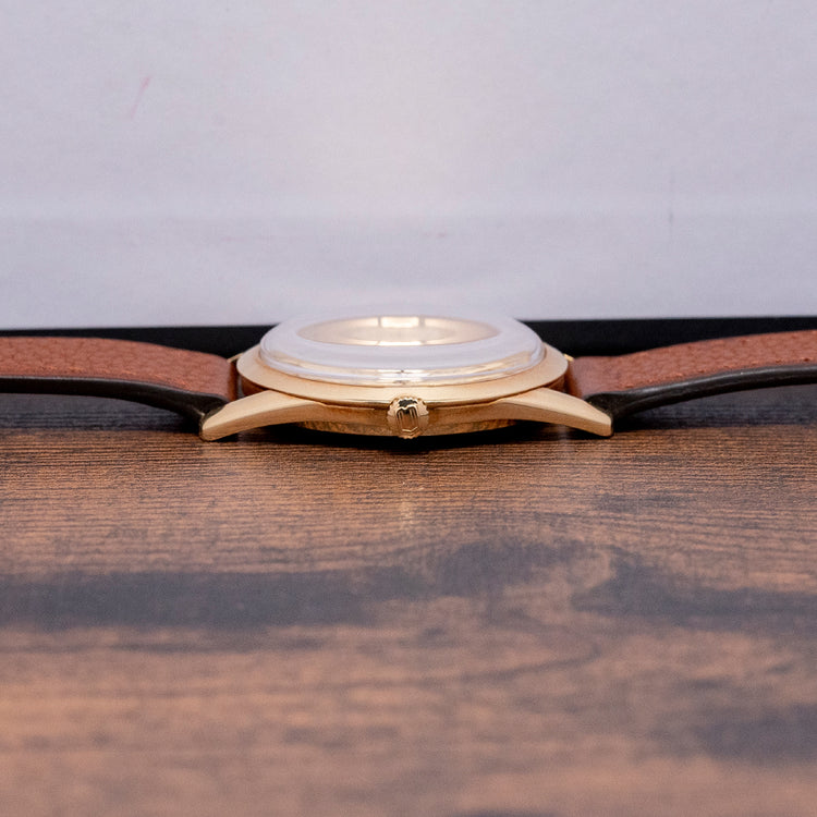 1960s Universal Genève Polerouter Jet 18ct Gold Micro-Rotor 10364-1