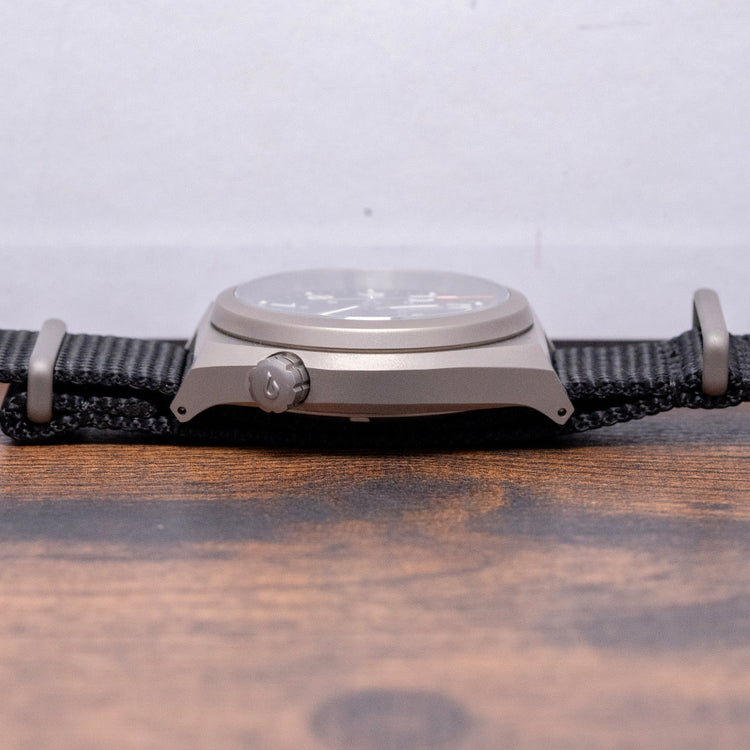 2021 Boldr Venture Automatic Carbon Black Titanium 38mm