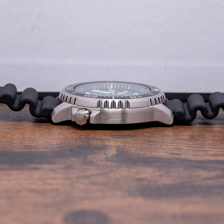 2025 Citizen Eco-Drive Green Dial Black Bezel 44mm BN1054-01X