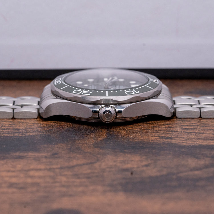 2024 Omega Seamaster Green Ceramic Wave 42mm on Bracelet