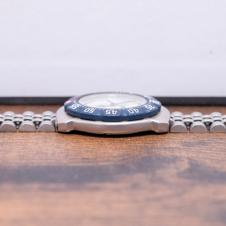 1990s TAG Heuer Professional Formula 1 White/Blue 35mm WA1219