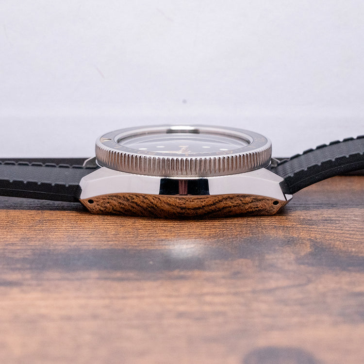 2021 Seiko Prospex Diver 300m Hi-Beat Limited Edition SLA025