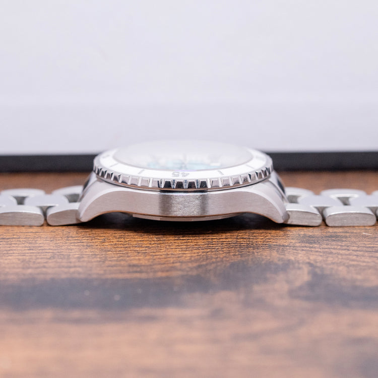 2023 Breitling Superocean Automatic 36mm Turquoise A17377