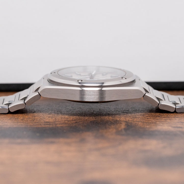 2025 IWC Ingenieur Automatic 40mm Titanium IW328904