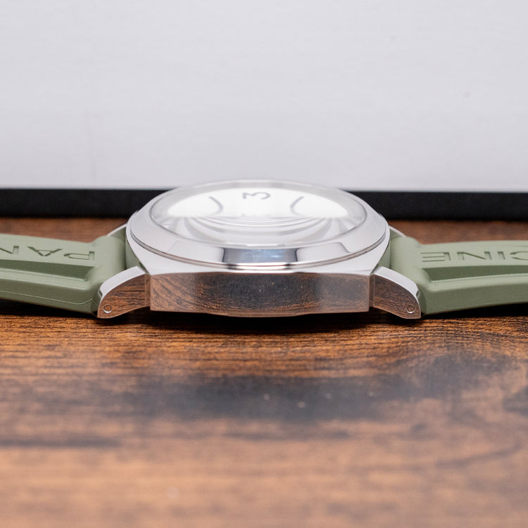 2025 Panerai Luminor Base Logo White 44mm PAM01087