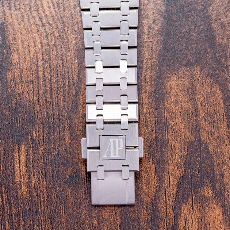 2016/17 Audemars Piguet Royal Oak 41mm Blue Dial 15500ST