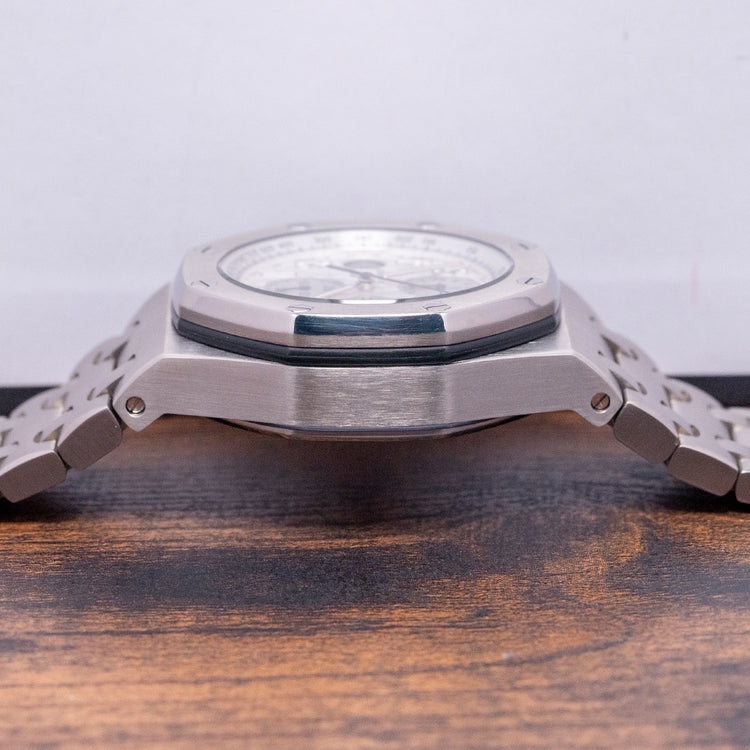 2004 Audemars Piguet Royal Oak Offshore Titanium 42mm