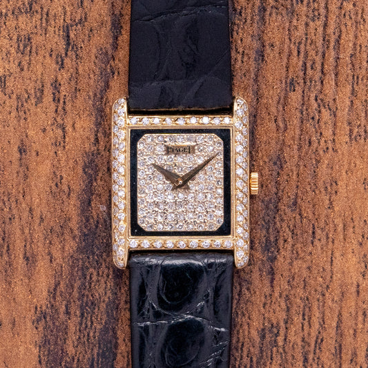 1979 Piaget Classique Yellow Gold Onyx Diamonds 40825 20x25mm
