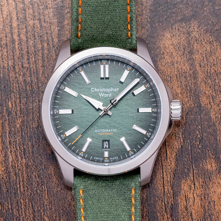 2022 Christopher Ward C63 Sealander 39mm Hunter Green
