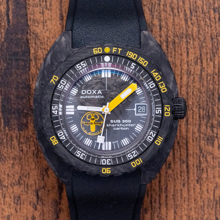 2022 Doxa SUB 300 Sharkhunter Carbon Aqua Lung Yellow