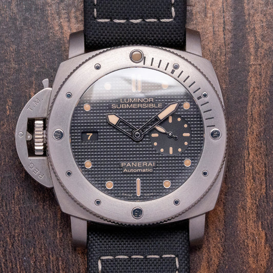 2014 Panerai Luminor Submersible 1950 Left-Handed PAM00569