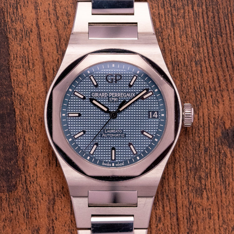 2018 Girard Perregaux Laureato 42 Blue Auto 81010-11-431-11A