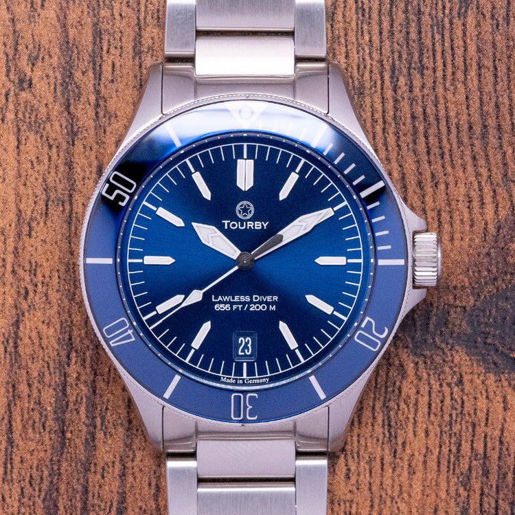 2023 Tourby Lawless Blue 40mm Diver on Bracelet 6220.2
